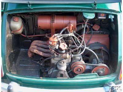 1972 Fiat 600D, engine bay